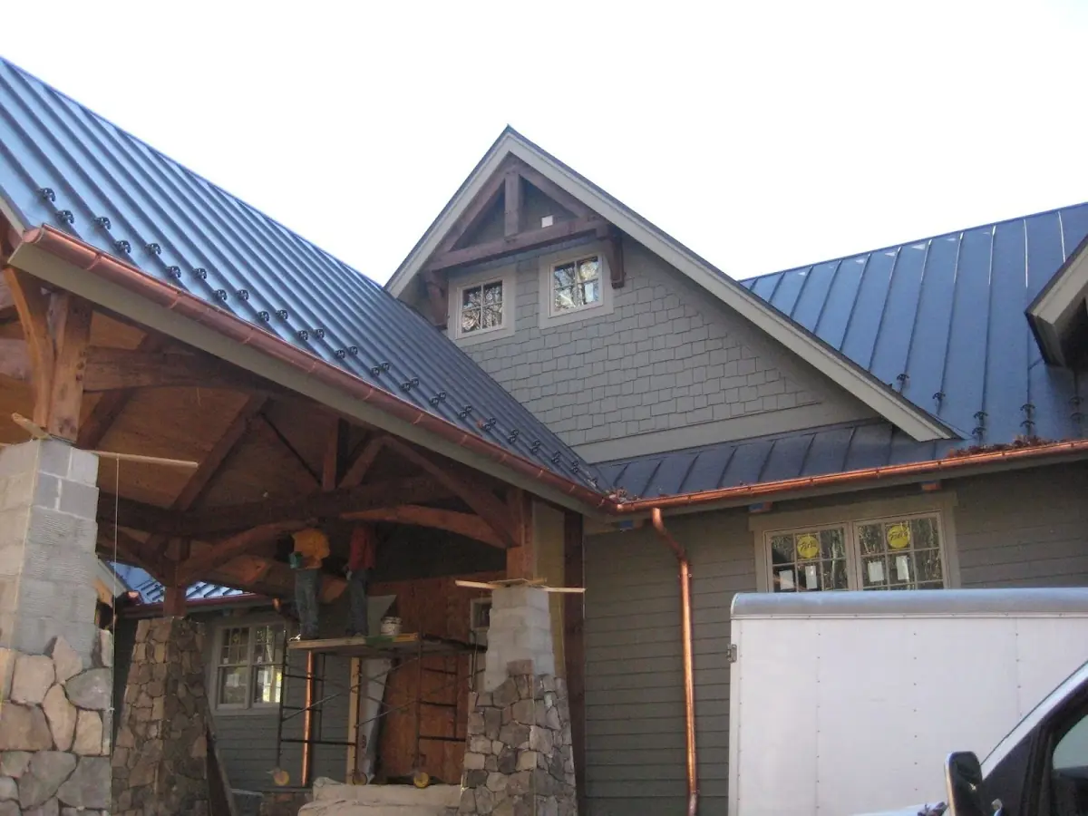 Craftsman Roofing team delivering quality roofing work in Prathertown